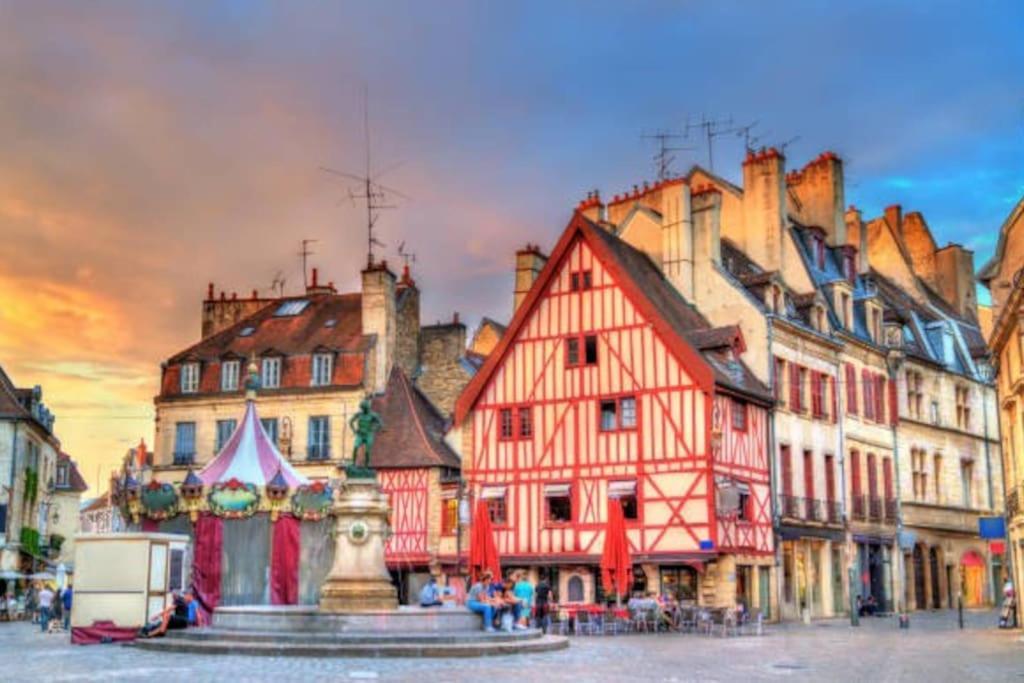Ferienwohnung Le Boheme Chic : Au Coeur Du Centre Historique Dijon Exterior foto