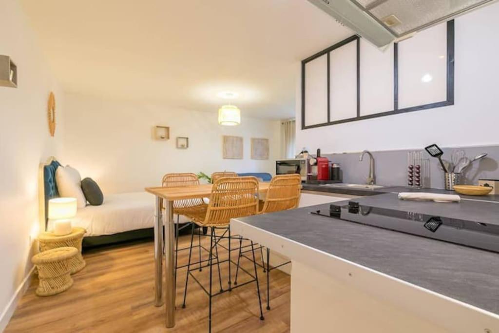 Ferienwohnung Le Boheme Chic : Au Coeur Du Centre Historique Dijon Exterior foto